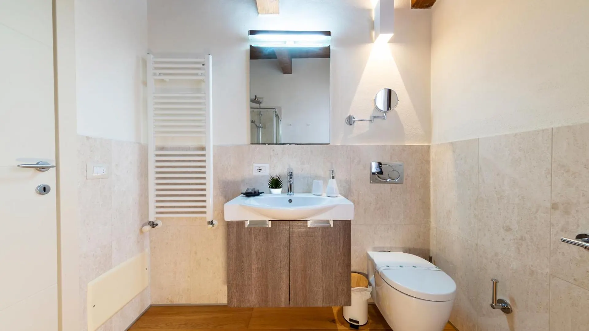 Suite Deluxe In Palazzo Storico - Centro Sassari - Appartamento Alghero